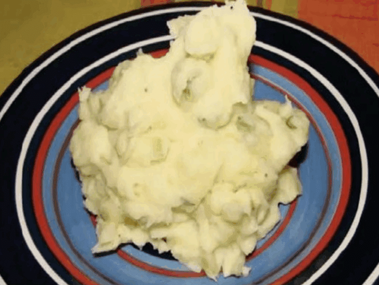 Il Segreto della Nonna per un Purè di Patate Cremoso Senza Acqua: Scoprilo Qui!