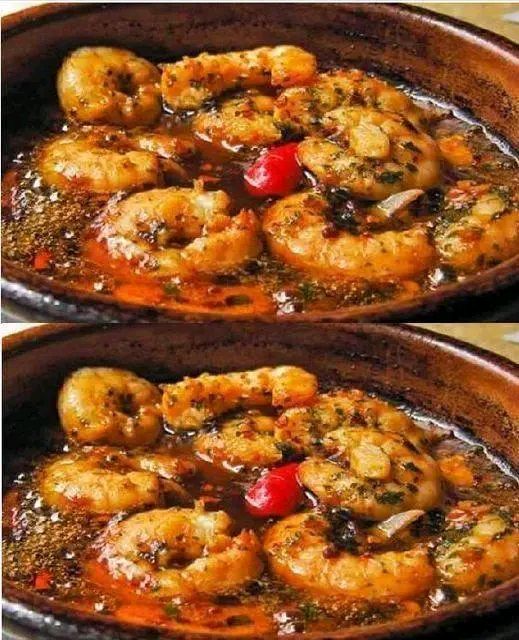 Gamberi Saltati con Aglio e Prezzemolo