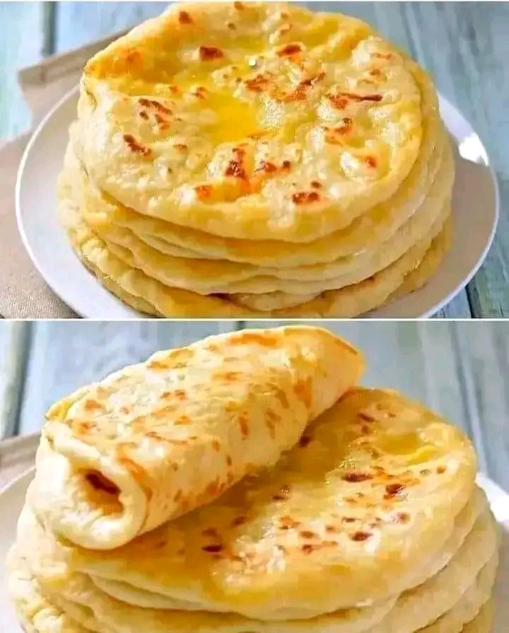 Panes planos fatti in casa con prezzemolo e fiocchi di peperoncino: semplici, veloci e irresistibili