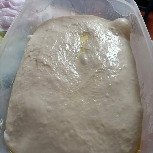 Come Fare l’Impasto per la Pizza Fatto in Casa !