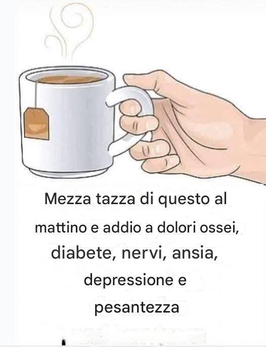 Mezza tazza di questo al mattino