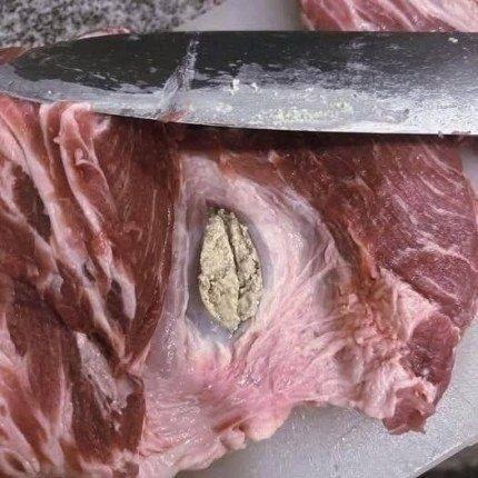 Oggi ho comprato una spalla di maiale al Walmart, pensando di macinarla per una ricetta.