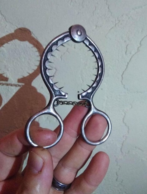 Come usare questo strano strumento in cucina