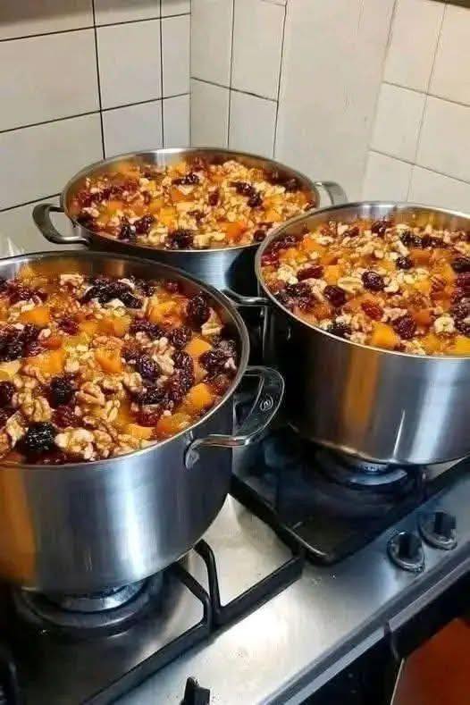 Capirotada Tradizionale Messicana