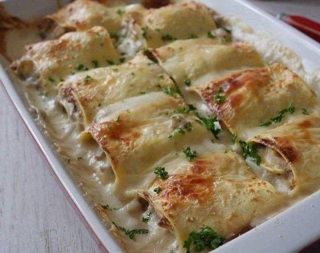Involtini di lasagne con prosciutto e funghi